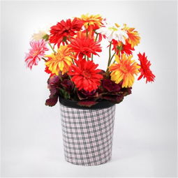 栩栩如生的仿真花，让你家四季繁花似锦